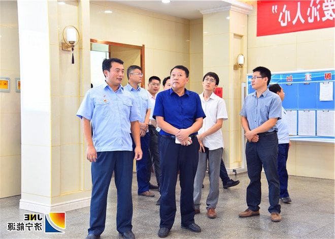 1536270980614838.jpg 2018年9月6日,市煤炭局稽查队副队长王彦军到金源煤矿督导监察(徐帅)_副本.jpg