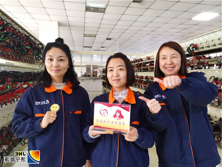 金桥煤矿：3019年3月20日，做矿工“眼睛”的守护者（孙欢 摄）.jpg