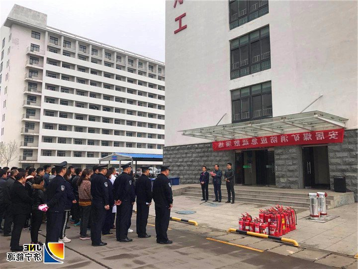 2019年3月29日安居煤矿组织开展消防疏散演练（ 陈继德 图）.jpg