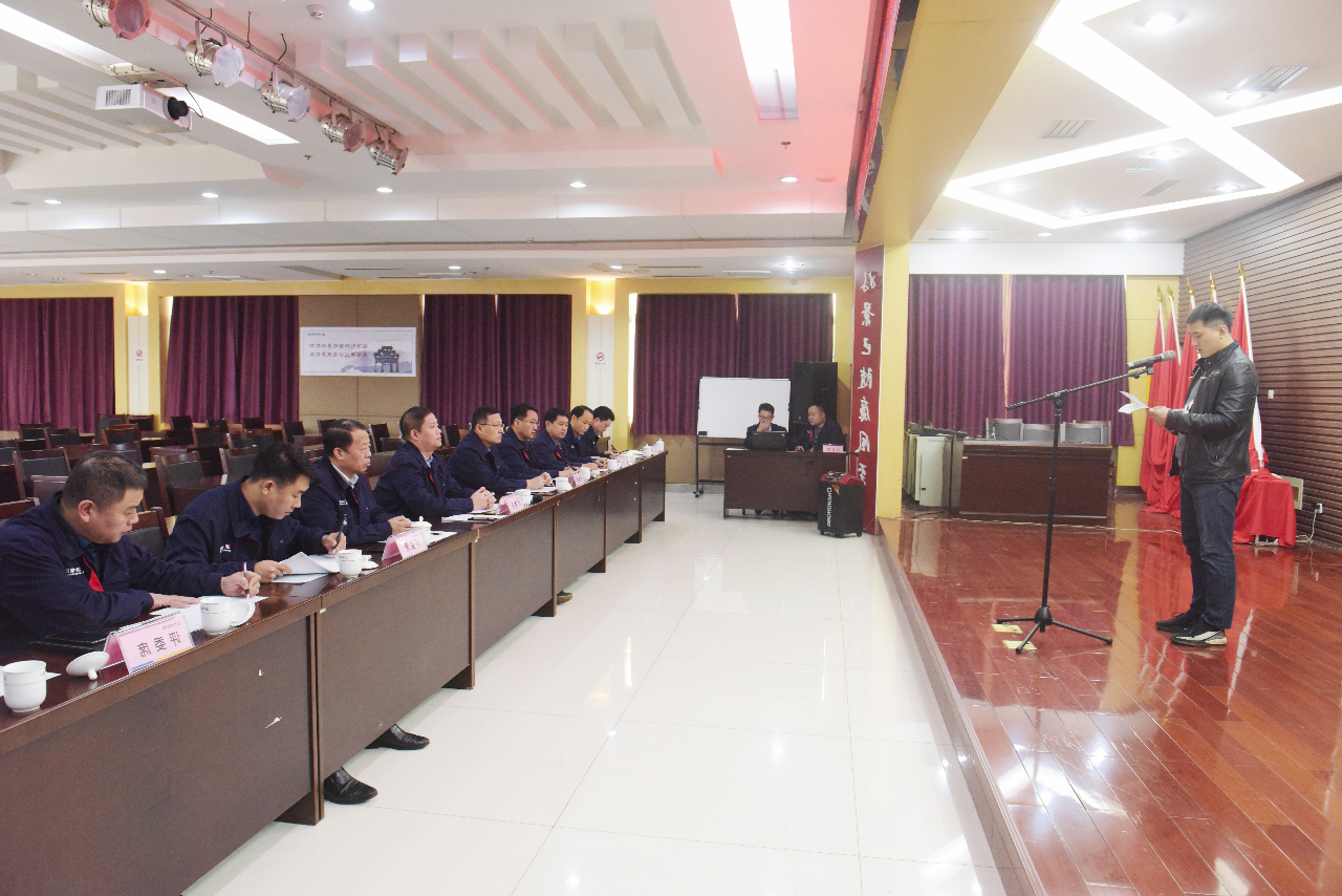 霄云煤矿：公开竞聘基层管理、技术岗位 5名竞聘者脱颖而出.jpg