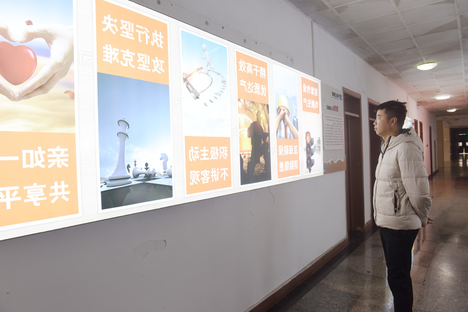 霄云煤矿：发挥文化引领作用 打造“和谐”爱体育手机网页版阵地4.jpg