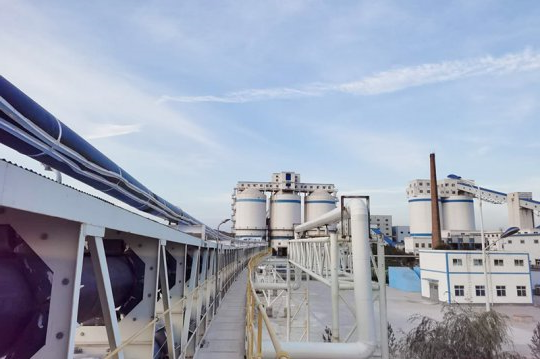 朱家峁煤矿与横山煤电签订圆管带式输送机调度协议