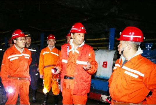 张广宇到朱家峁煤矿检查指导工作