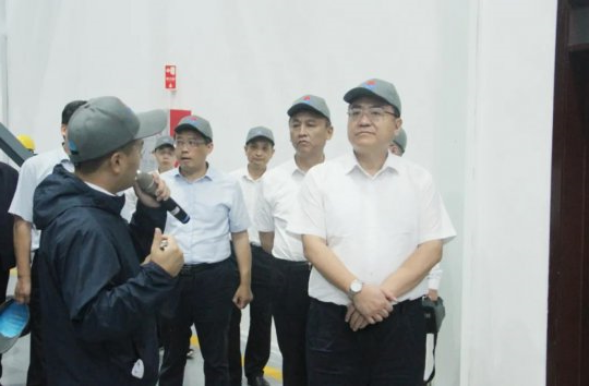 邹城市主要领导到精密制造产业园考察调研