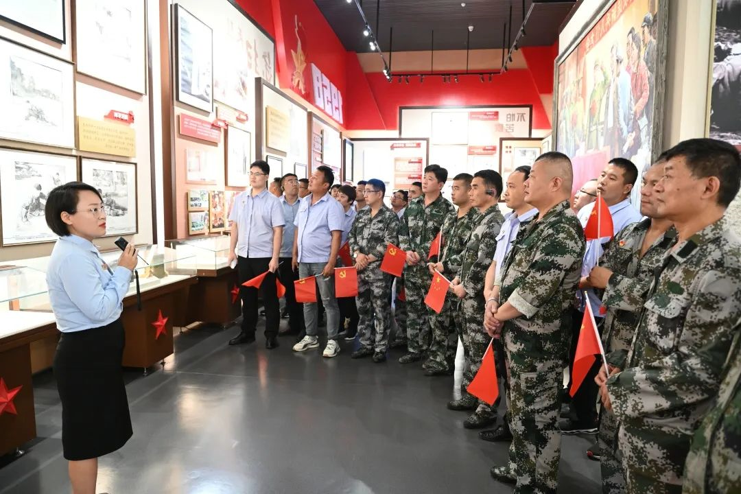 1695863175789891.jpg 640.jpg