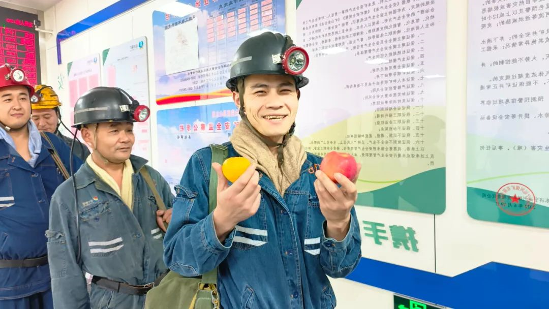 1696043640124447.jpg 640 (9).jpg