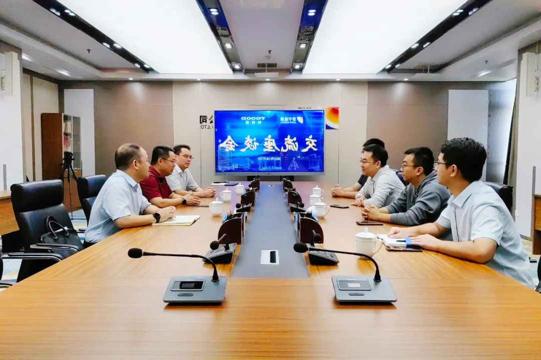 1696381935114933.jpg 640 (2).jpg