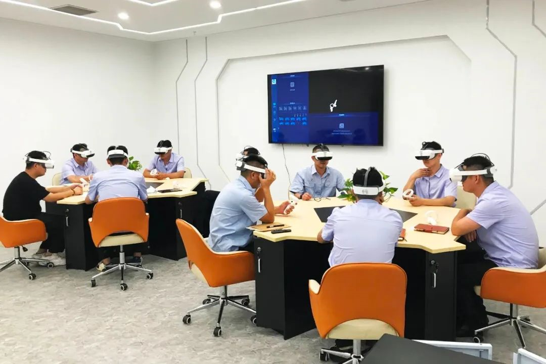 1697266255769236.jpg 640 (3).jpg