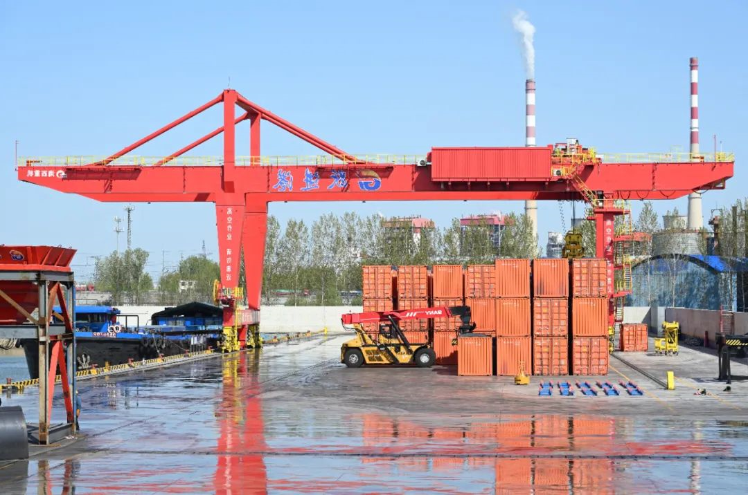 1711719682114137.jpg 640.jpg