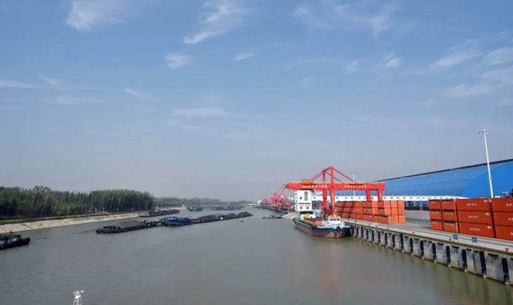 梁山港“活”字当先闯出新天地