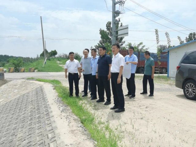 王崇景带队到重点项目建设现场督导工作