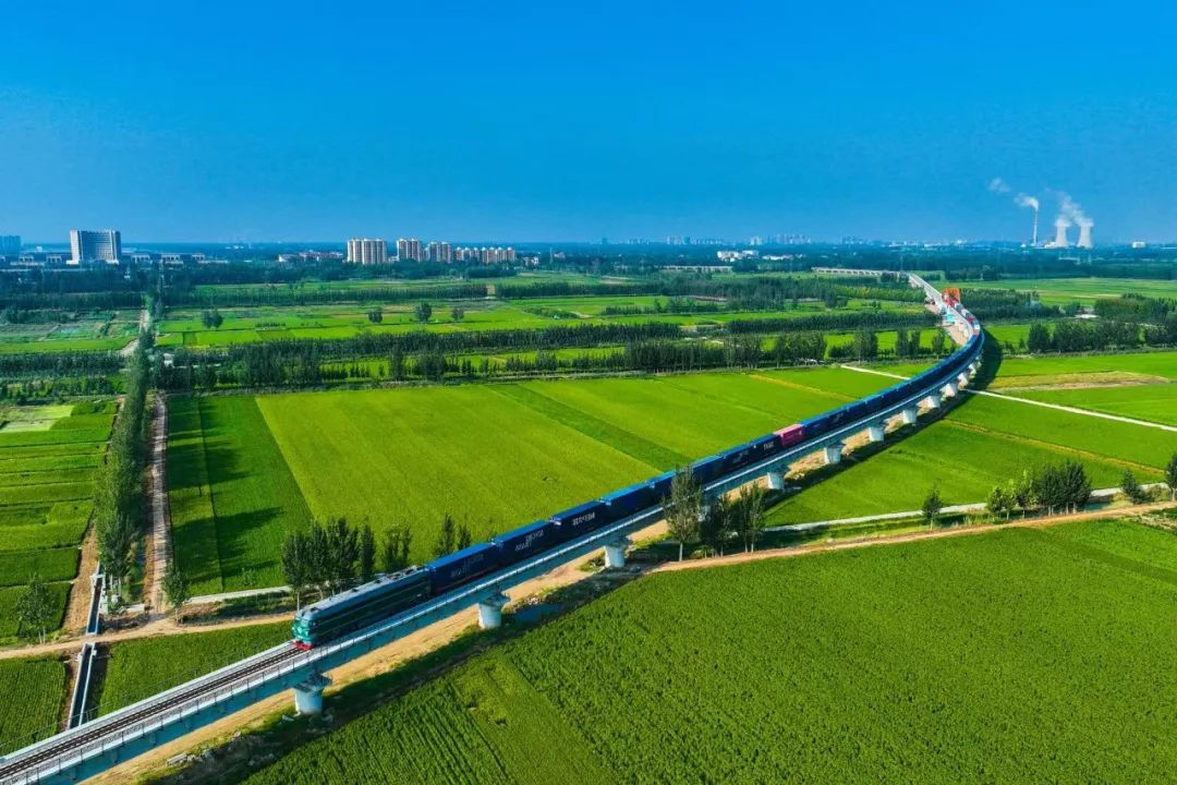 1739758108138734.jpg 640 (3).jpg