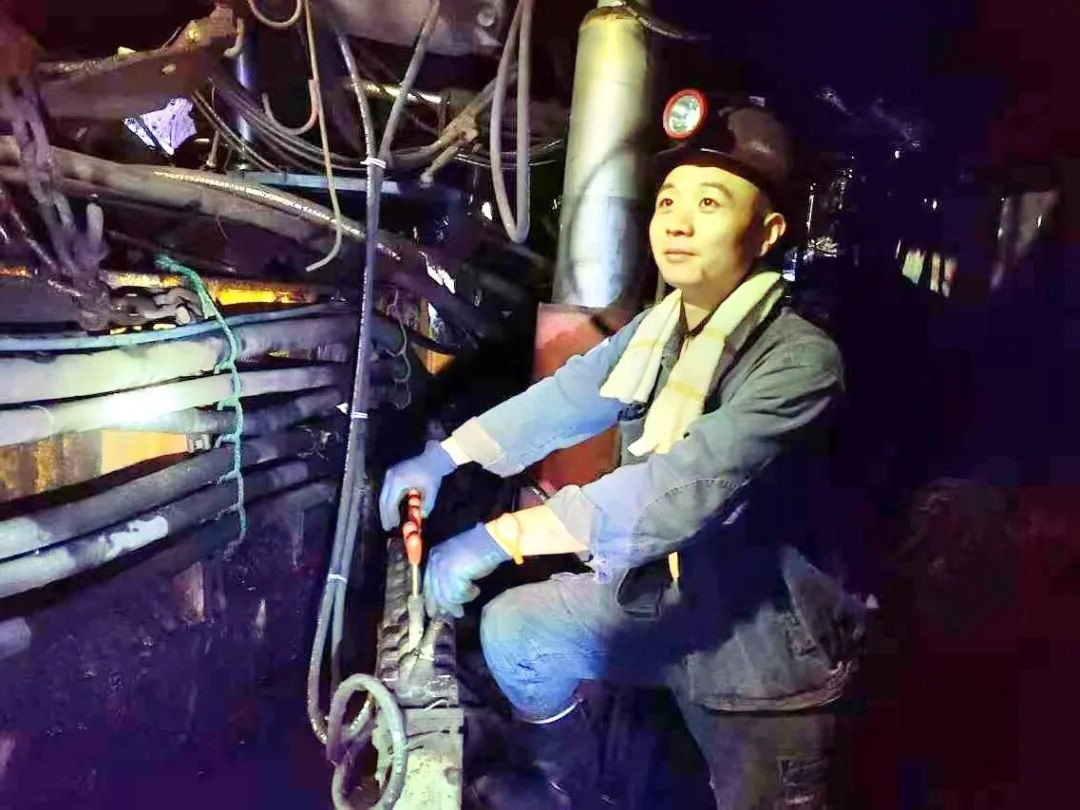 1758074766904786.jpg 002.jpg