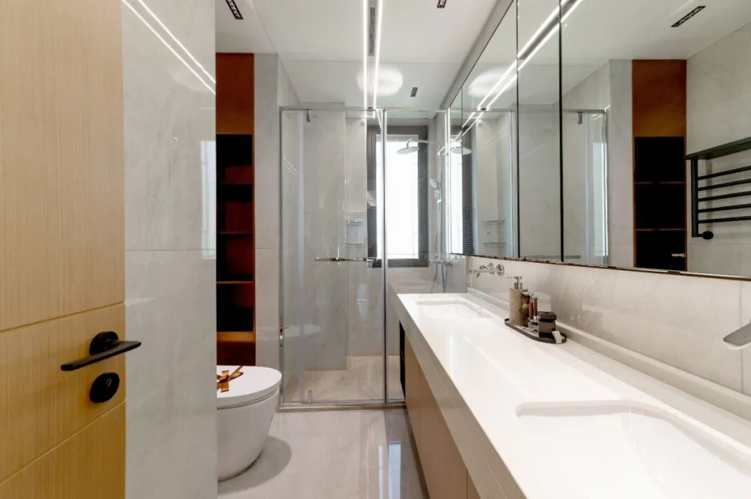 1759969327351053.jpg 001.jpg