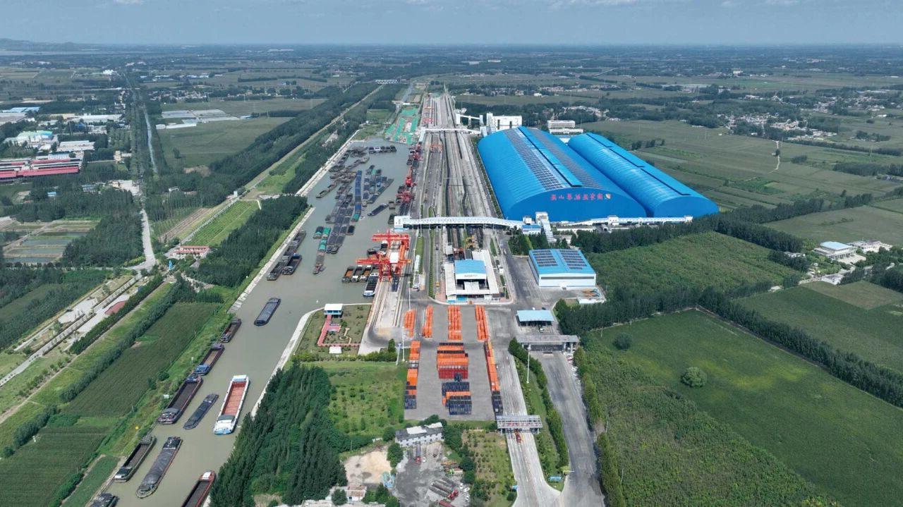 1761532718627317.jpg 4c48317a47db98aaff276bd55dc4edb2.jpg